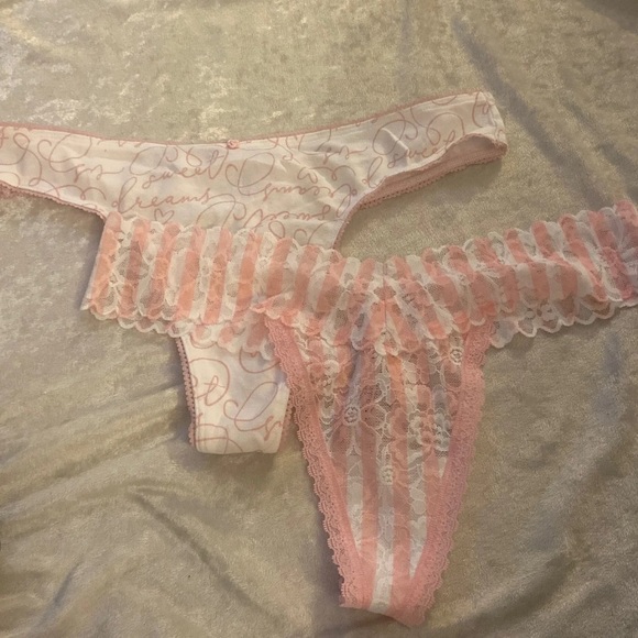 🆕Victoria Secret thong panties nwt - Picture 2 of 4
